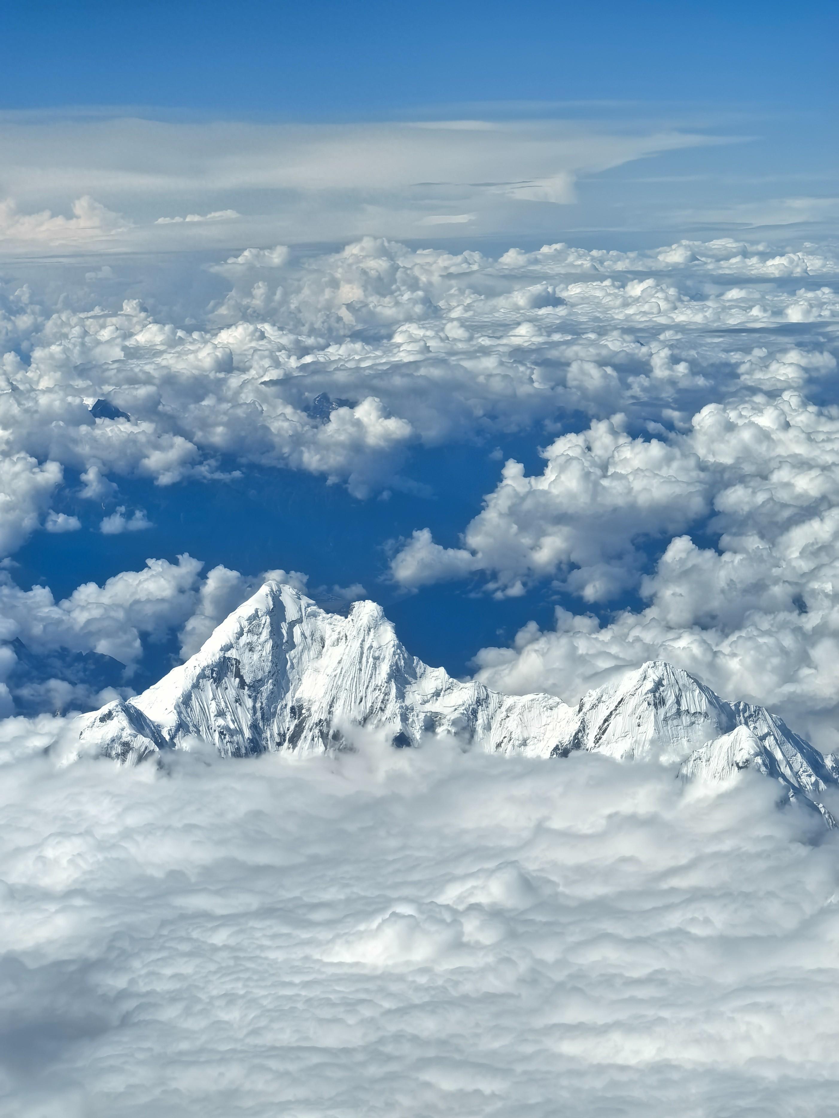 西藏旅游归来，聊聊西藏高反、购物和神秘的雪山、湖泊